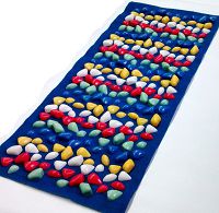 Массажный коврик с цветными камнями 100 х 40 см