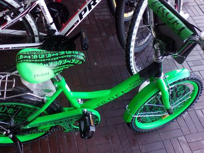 Велосипед 18 дюймов Profi Matrix ― "Vgik - Вжик, магазин полезных вещей."