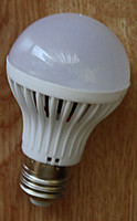 Светодиодная LED лампа 7W ― "Vgik - Вжик, магазин полезных вещей."