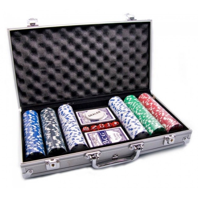 Покерный набор 300 фишек без номинала ― "Vgik - Вжик, магазин полезных вещей."